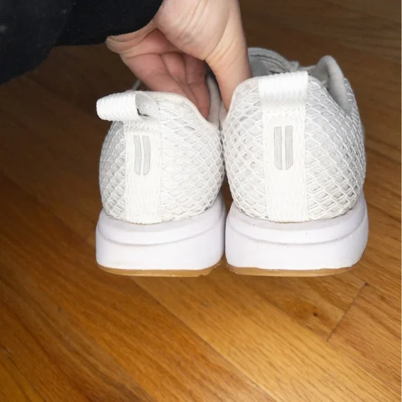 NOBULL Women’s Mesh Runners Sneakers - Picture 6 of 14